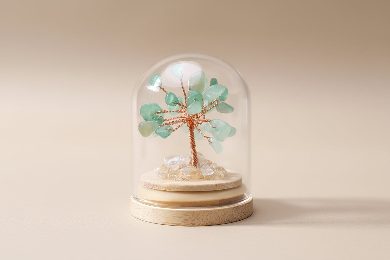 Arbre de Vie en Aventurine Verte sous Cloche – Base en Bois